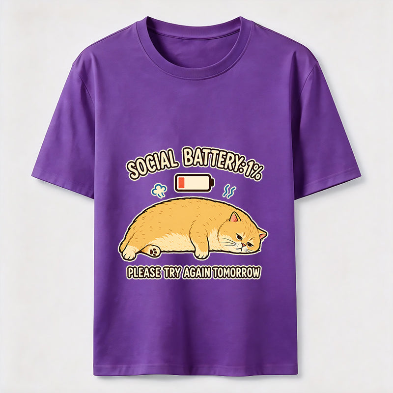 Social Battery 1% Funny Introvert Cat Lover Graphic Tee