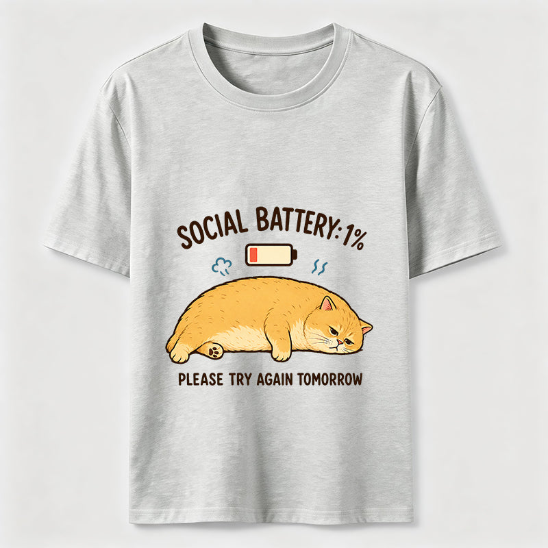 Social Battery 1% Funny Introvert Cat Lover Graphic Tee