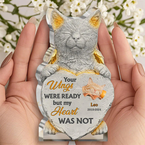 Custom Cat Memorial Acrylic Plaque for Cat Lovers with personalized design details for meaningful gifting